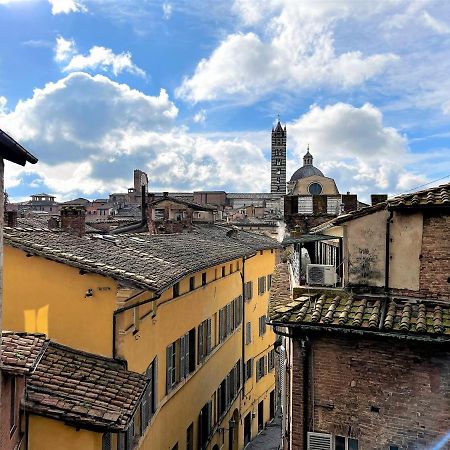 Kami-Central Beautiful Apartment Over The Roofs Siena Exterior foto