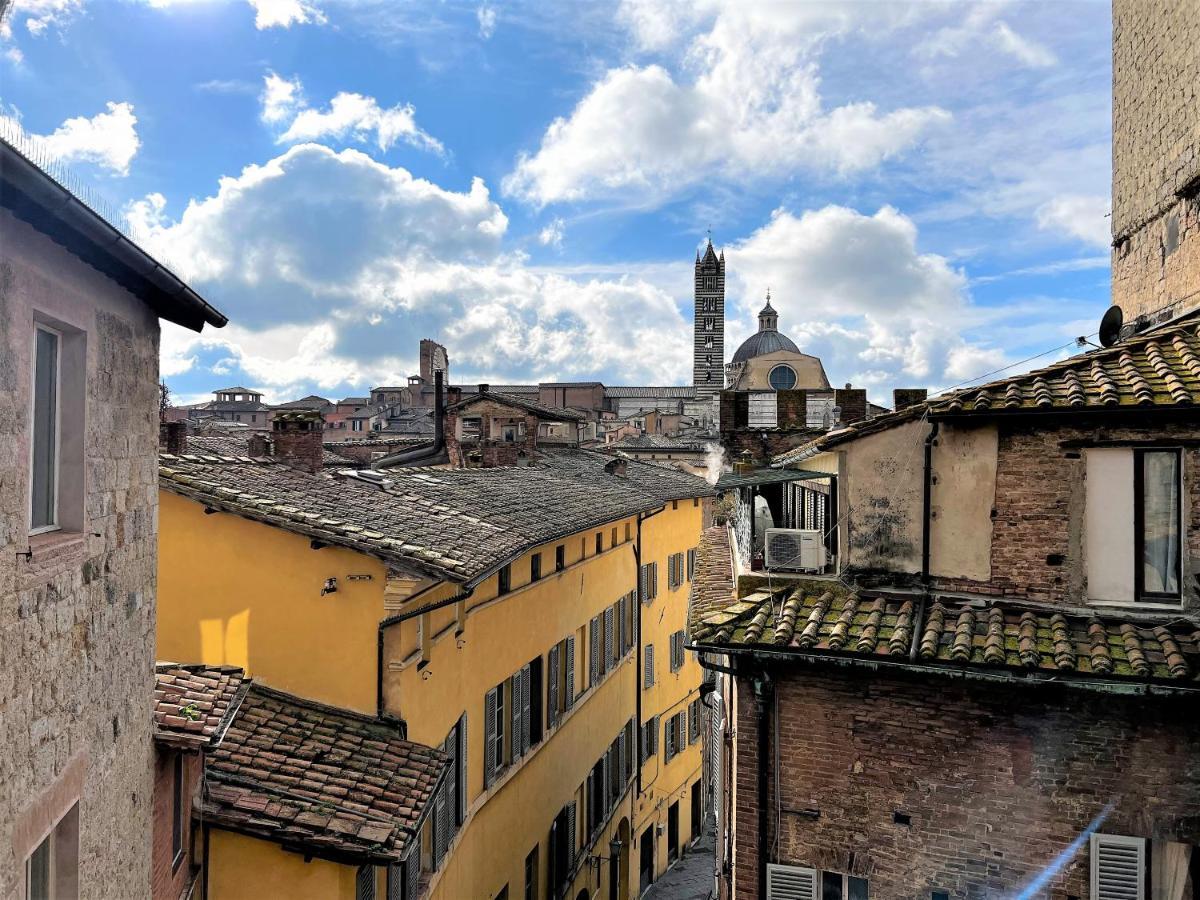 Kami-Central Beautiful Apartment Over The Roofs Siena Exterior foto